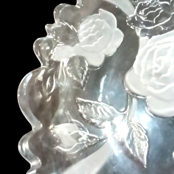 Vintage Laura Glass 1990s Rose Parade Frosted/Clear Glass Platter Scallop Edges - Picture 6 of 7